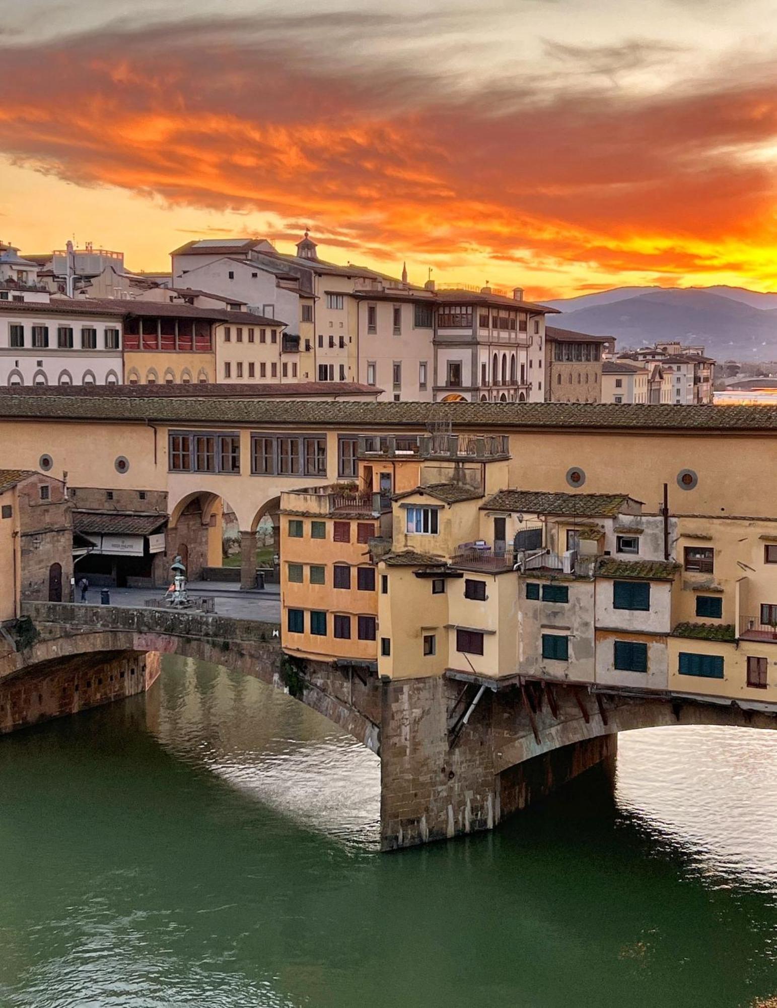Ponte Vecchio View Luxury Apartment Florencia Exterior foto